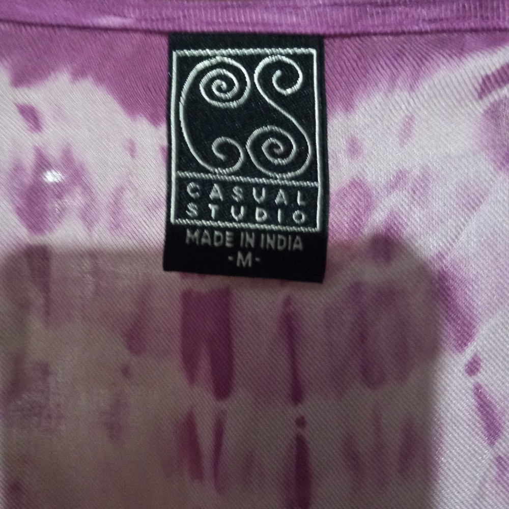 Casual studio med no tags purple and white long sleeve shirt